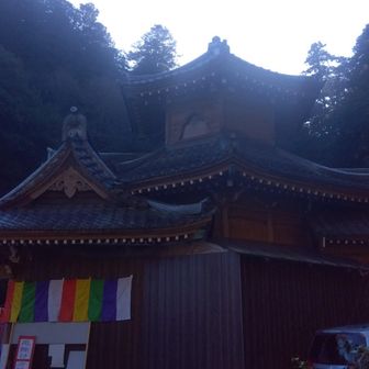 六角堂、暗くて良くわかんない💦