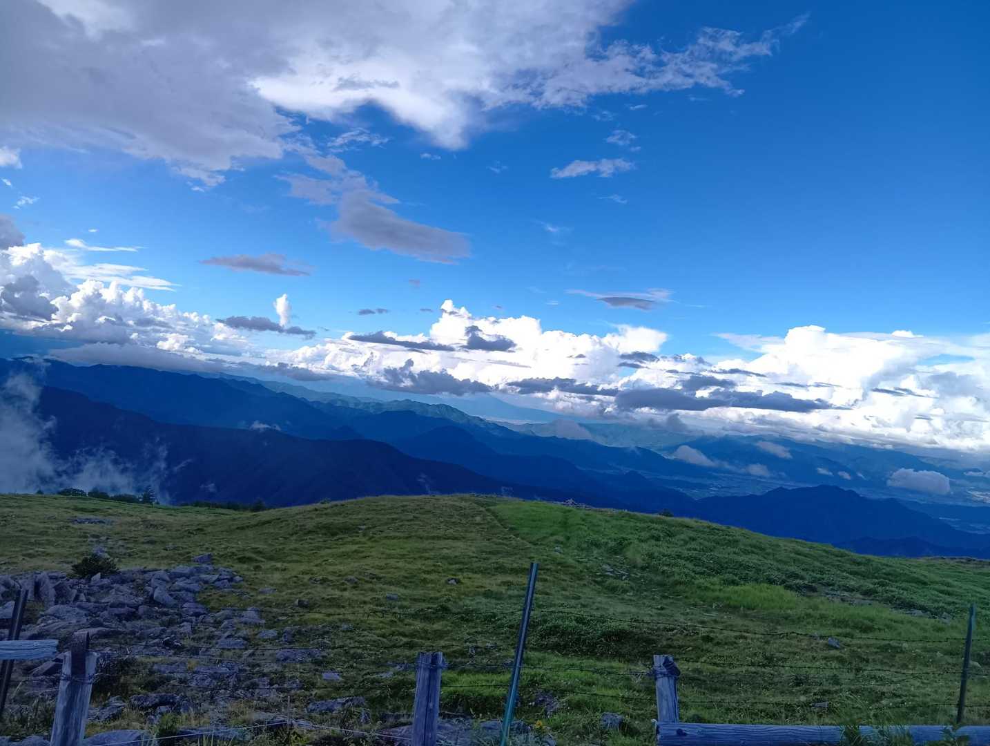 少し雲が切れたらめっちゃ綺麗〜