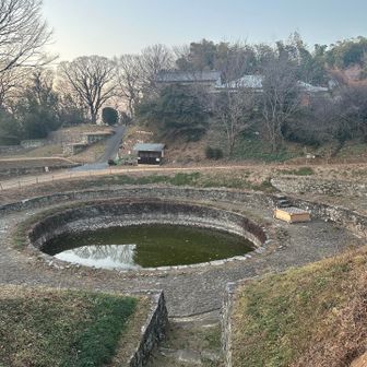 大きな雨乞い
日の池