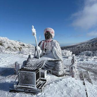 地蔵岳に因んでいるのか、今まで人生で見た中で一番大きいかも…
