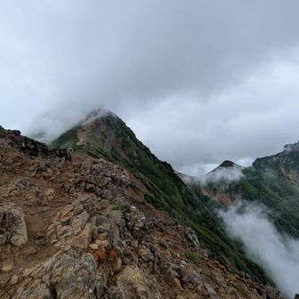 雲がかかったり抜けたり
