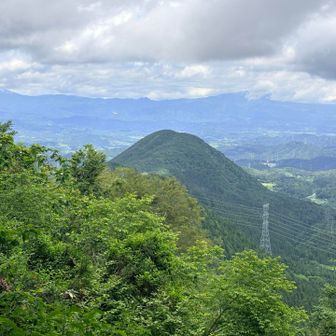 やっぱり鳥海山は雲の中