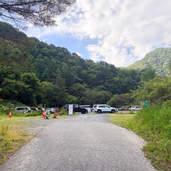 やっと無料駐車場🅿️到着🎶
お疲れ山でした⛰️