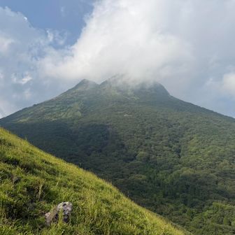 双耳峰に対して双玉砲で勝負しなくてよかった😹人間打楽器も🤣