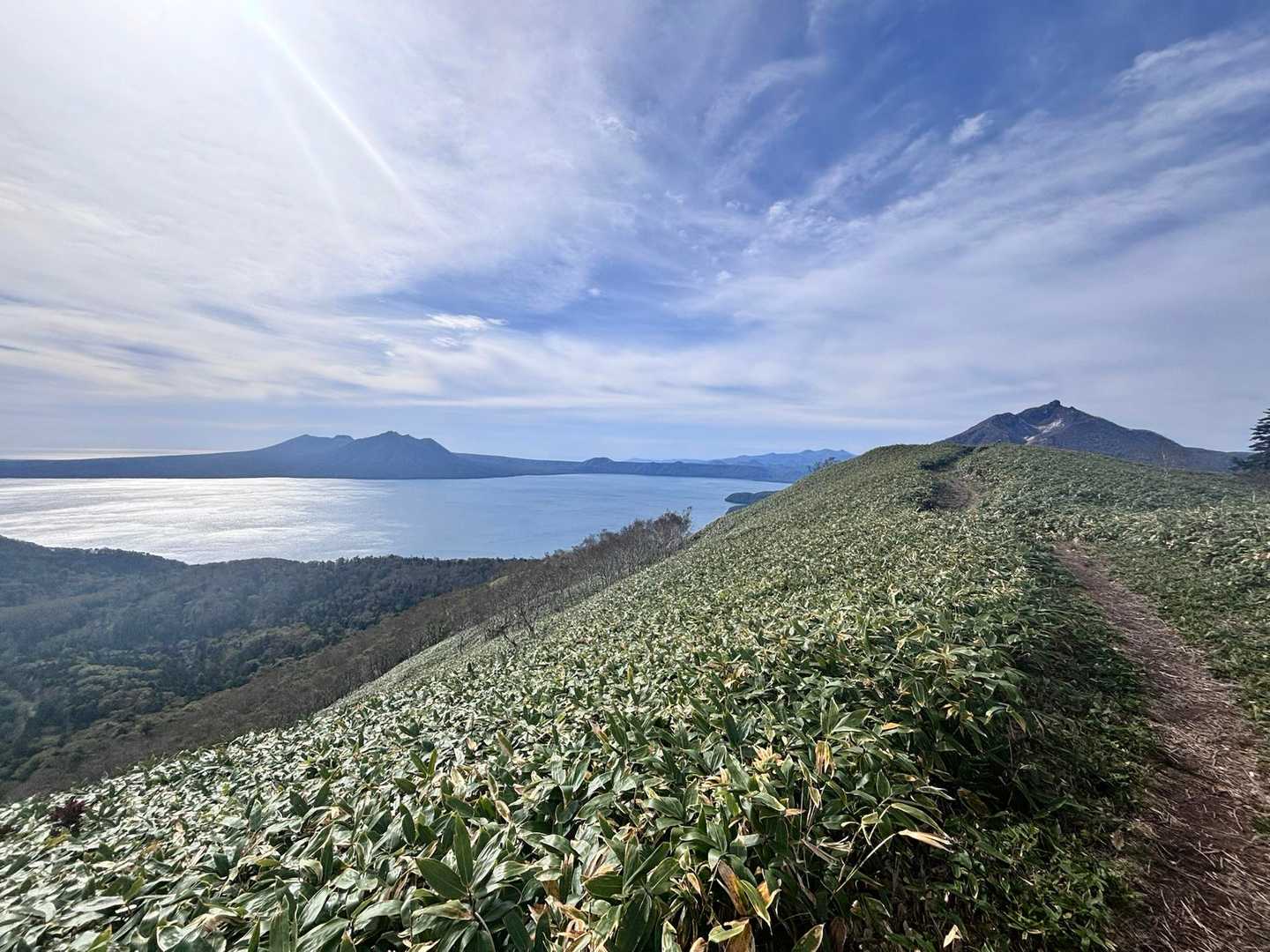 素敵な景色を眺めながらの下山😊
気持ちいい〜✨