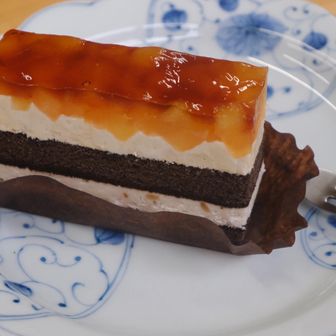 りんごキャラメルケーキ🍰