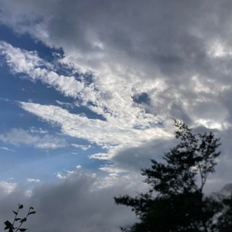 下山途中でも青空が