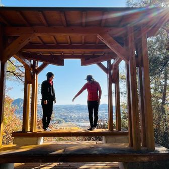 師匠、ポージング指導に余念がない😁