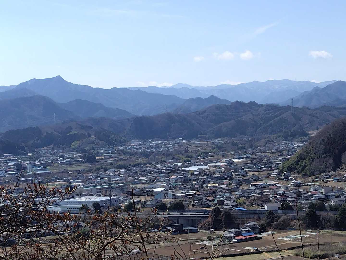 神成山ハイキングコース入口-神成山-古代蓮の里 周回コースの写真