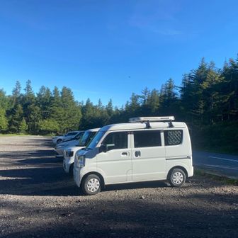 七合目の駐車場はまだ空いていました🅿️