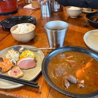 三俣山荘夕食