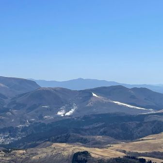 祖母山が奥の方に見えます⛰️