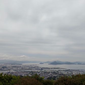 鬼ヶ城山山頂
こんな天気も良いもんだ
