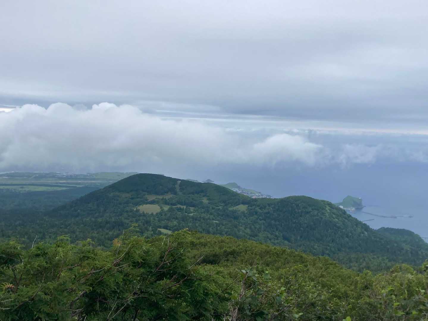 利尻北麓野営場登山口 往復コースの写真