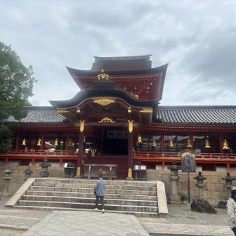 石清水八幡宮へお参り
49日が終わったのでお参りしてよくなりました
勝ち運の神様らしい
何に勝ちたいか？
おのれです❗️
自分に負けてばかりですなぁ💦