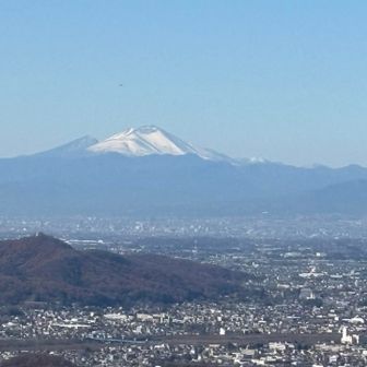 浅間山も真っ白