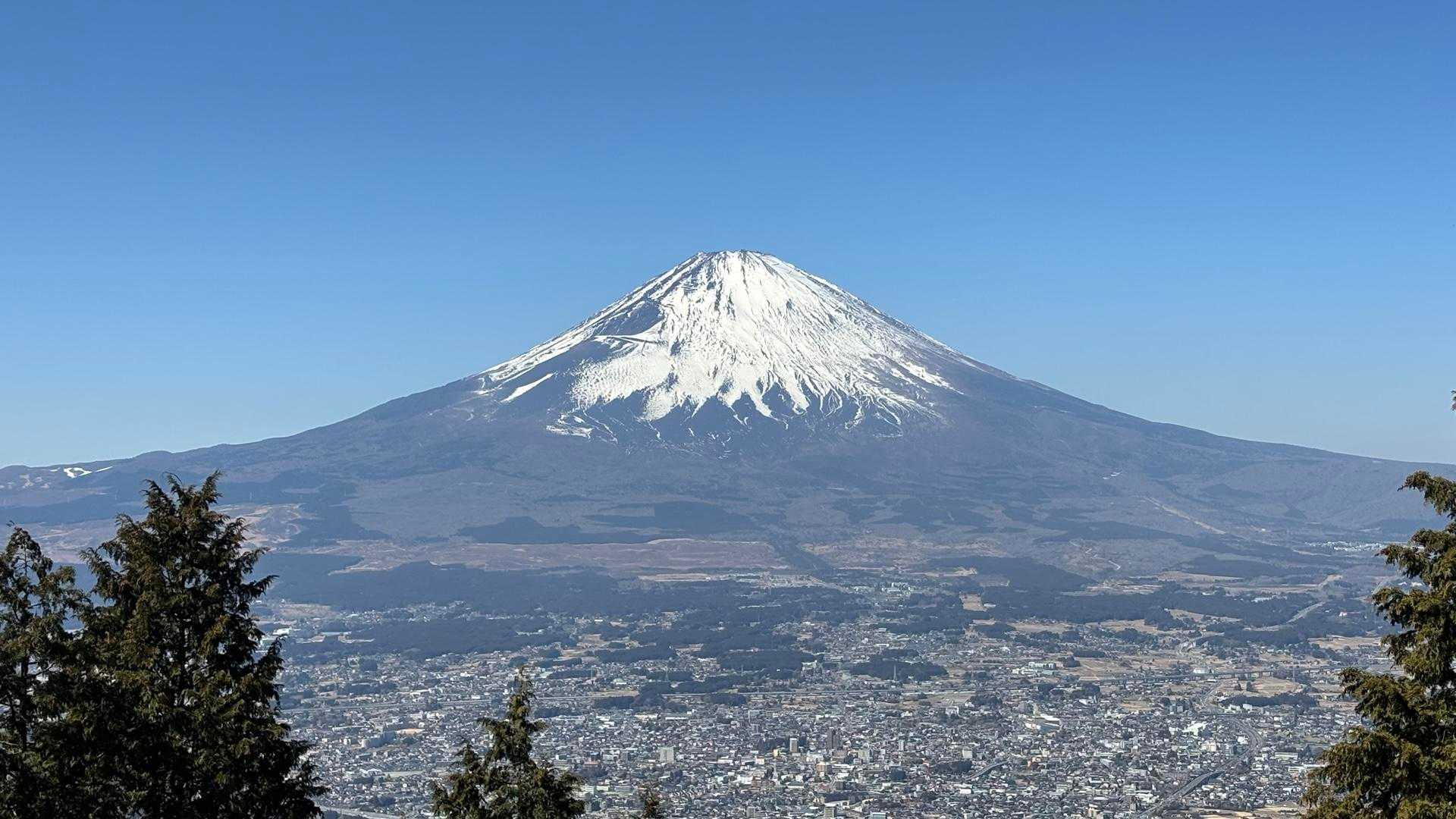 金時神社入口バス停-金時山-長尾山-丸岳-桃源台駅 縦走コースの写真