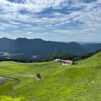 トップ画像はコチラ

ココロときめく懐かしの曽爾高原

家族に思わずLINEした
素敵景色✨

naoチャンご一緒してくれて
ありがとね✨


最後マデ
ありがとうございました✨
