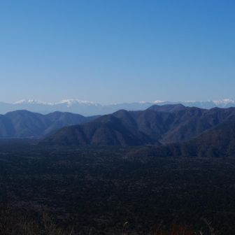 南アルプスの山々が遠くに。