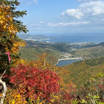 朝里ダムが紅葉した頃に来るのも良さそう