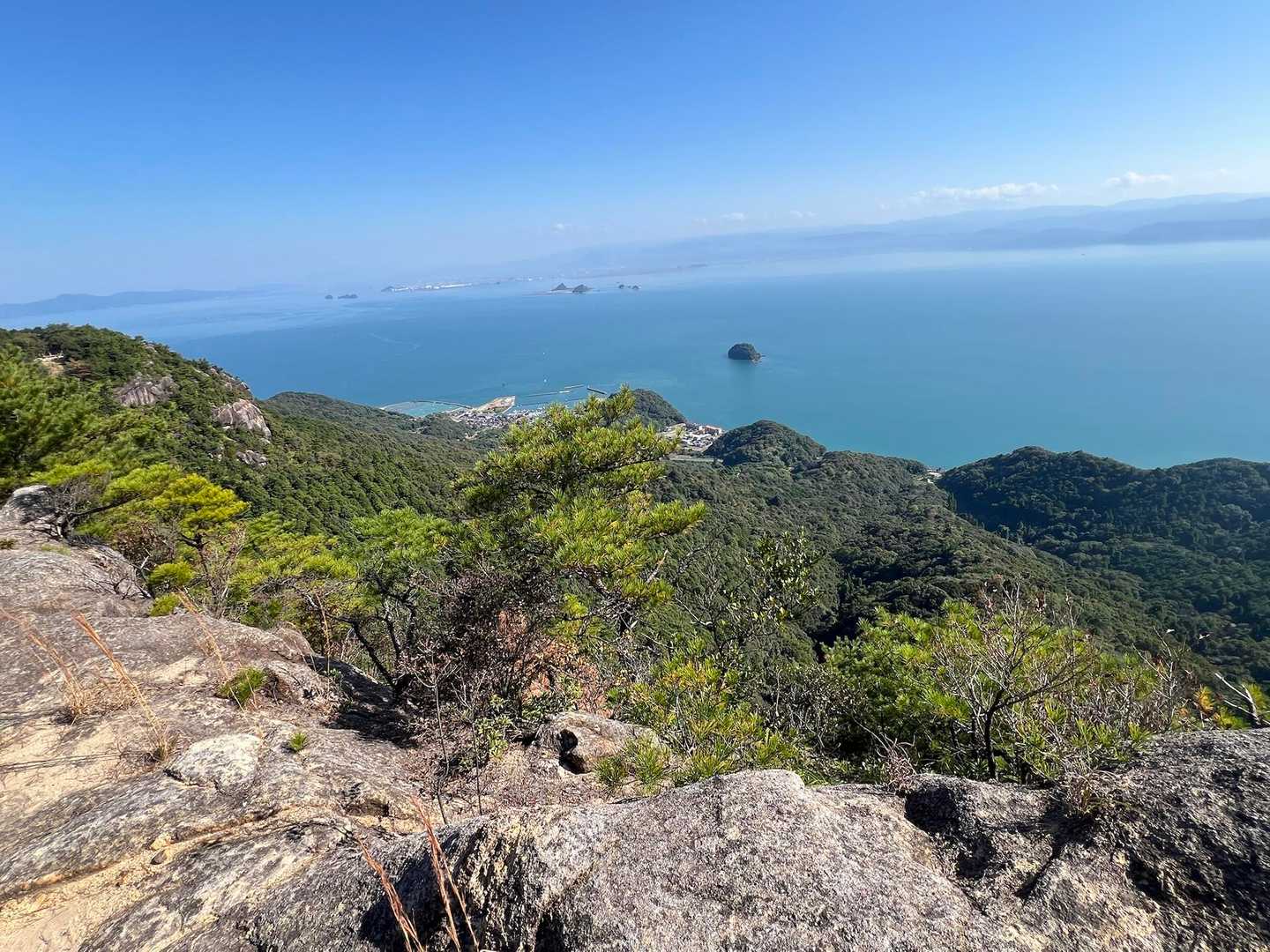 白嶽山頂から