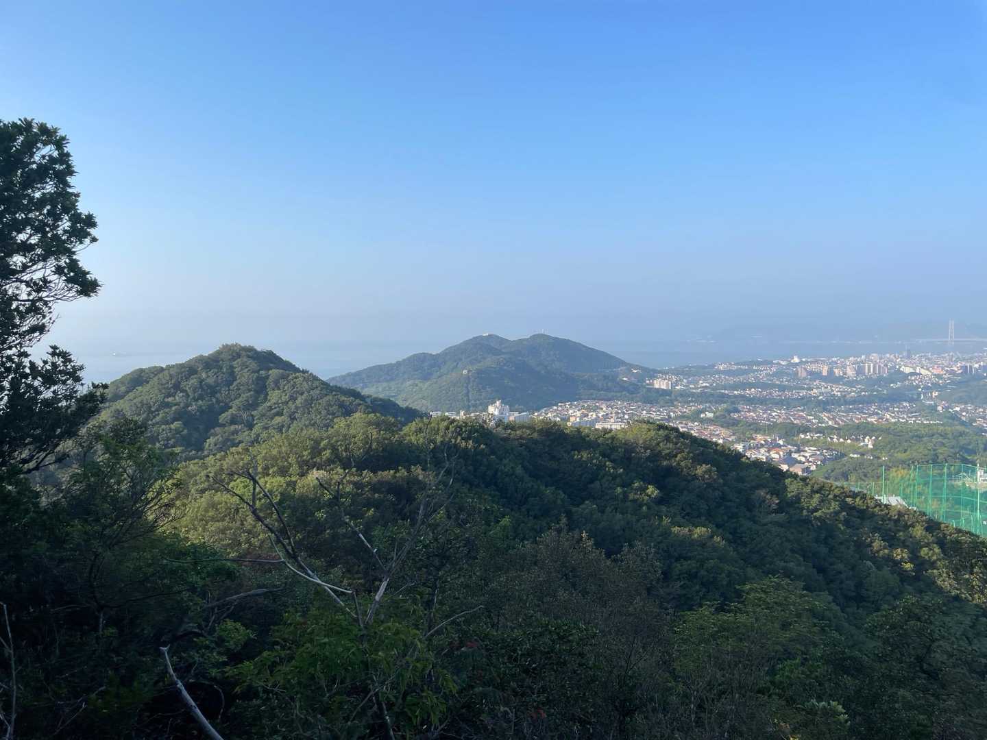 須磨浦公園方面　手前、栂尾山