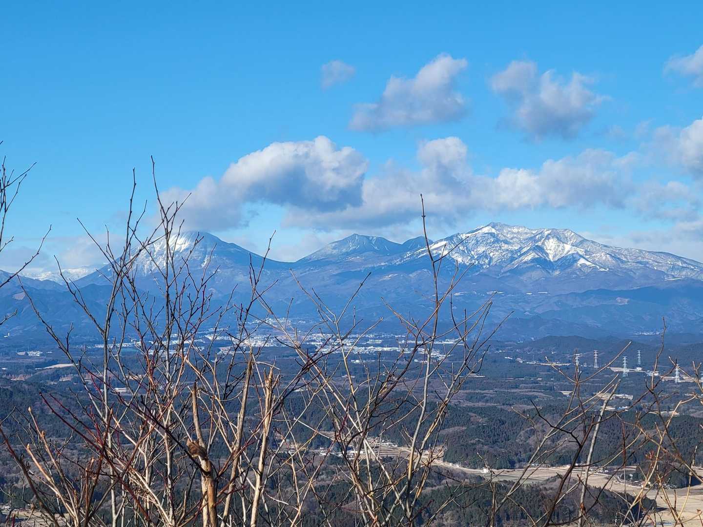 子どものもり公園登山口-本山-飯盛山-高舘山-黒戸山-中徳 縦走コースの写真
