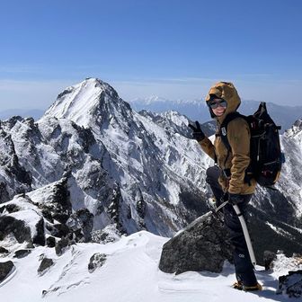 先週より周りの山は霞んでたけど、赤岳と阿弥陀岳眺められれば満足だよね！💯