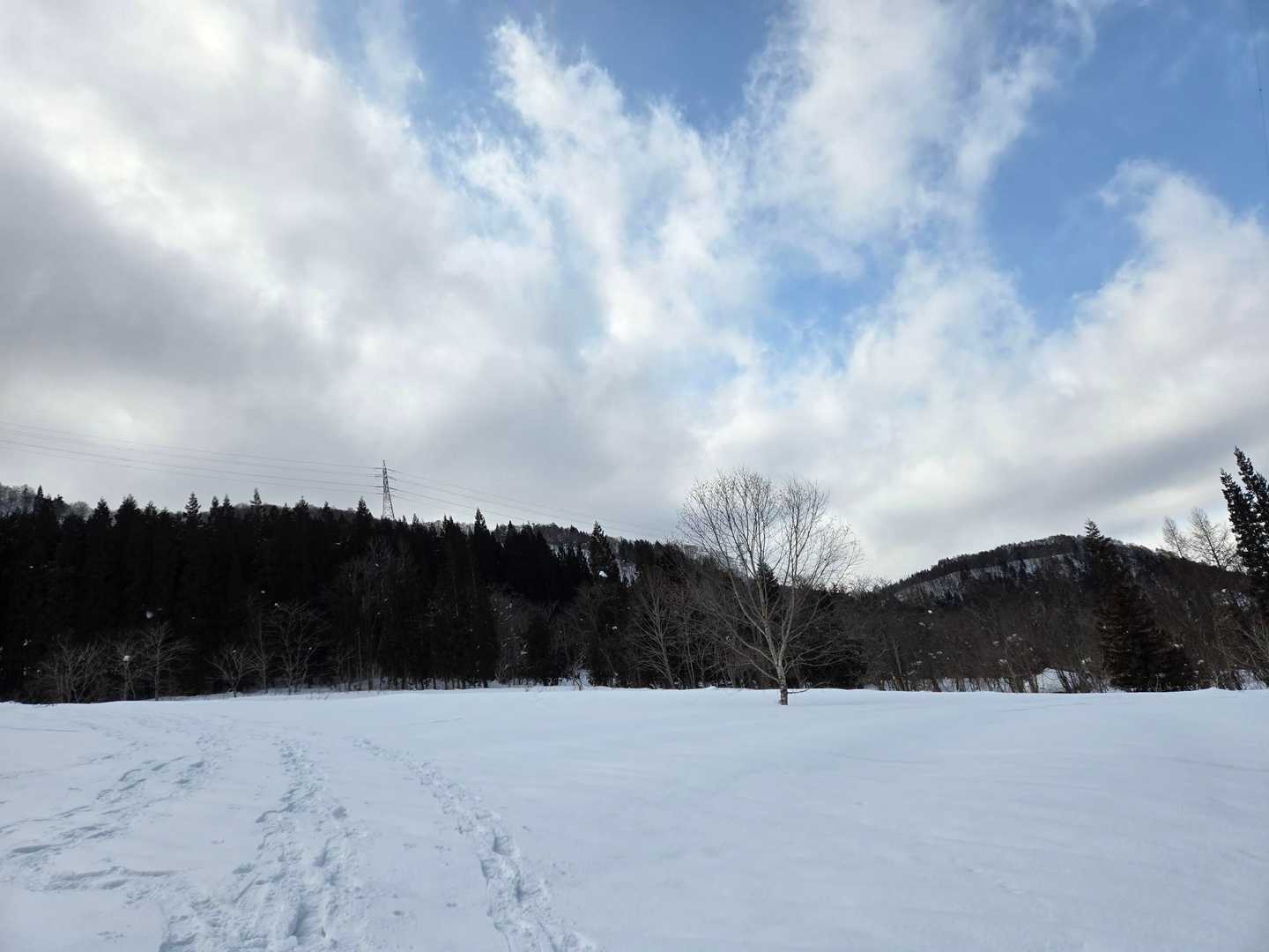 あらら～、青空広がってます。
でも、まもなくゴールです。