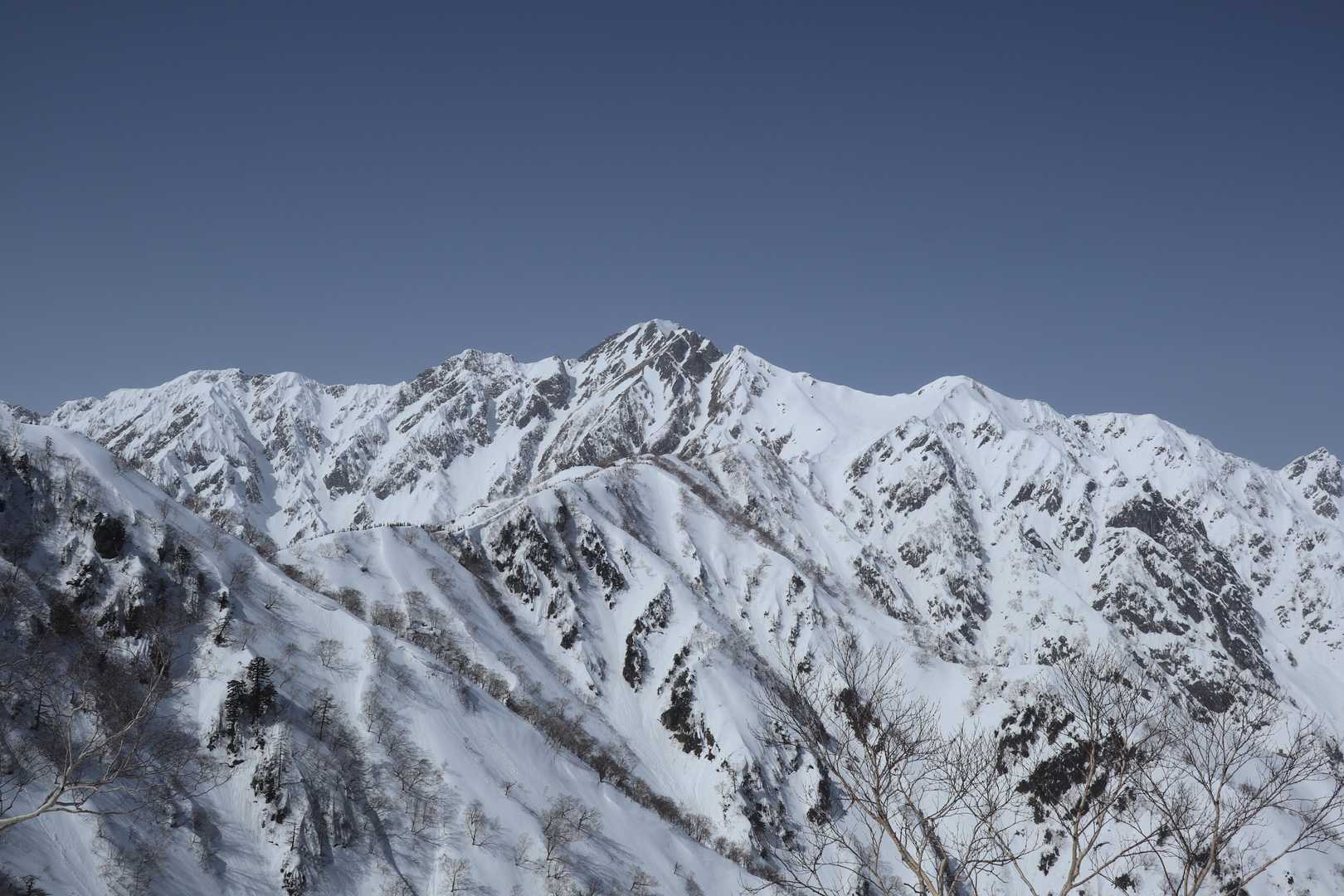 小遠見山往復 | カクネ里氷河を抱いた鹿島槍ヶ岳など、後立山連峰の絶景ポイントの写真