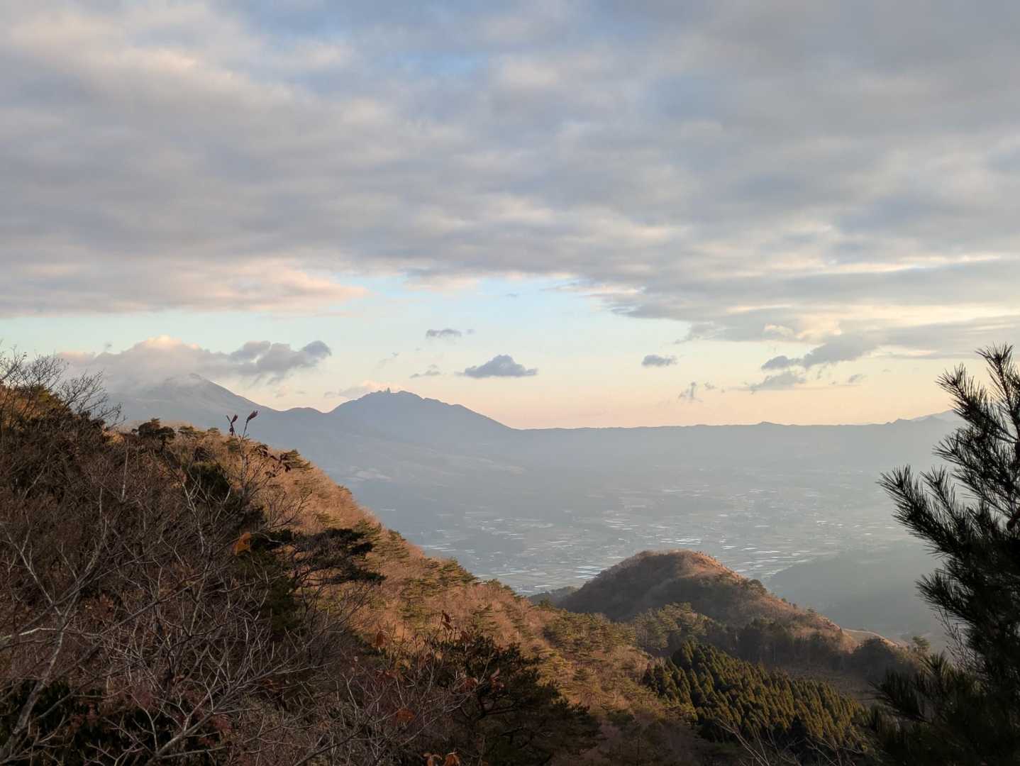 地蔵峠からの阿蘇方面