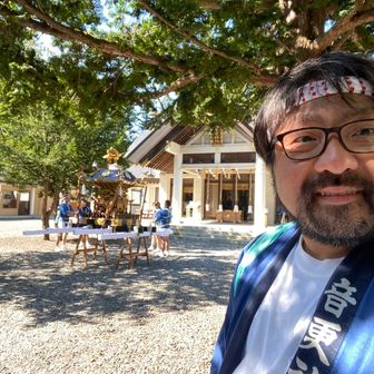 おはなうえるくま