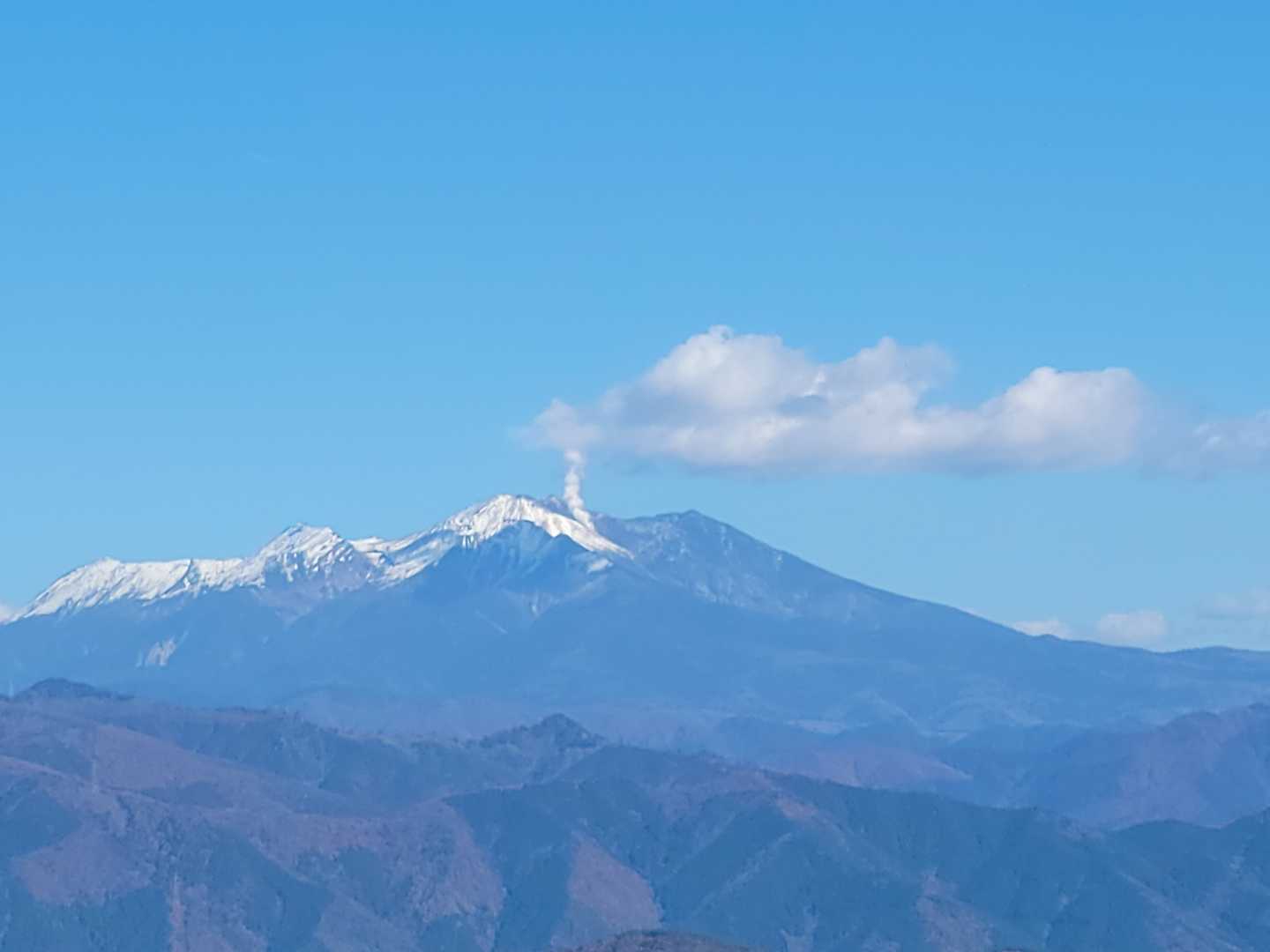 煙が出てる