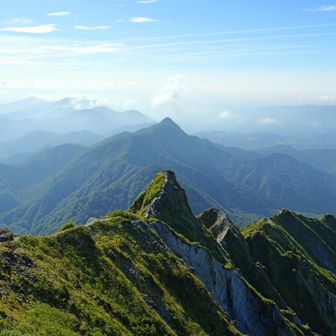 槍ヶ峰、烏ヶ山