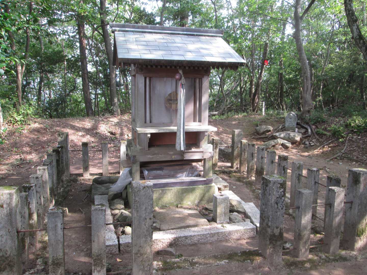 敢国神社バス停-南宮山登山口-南宮山 往復コースの写真