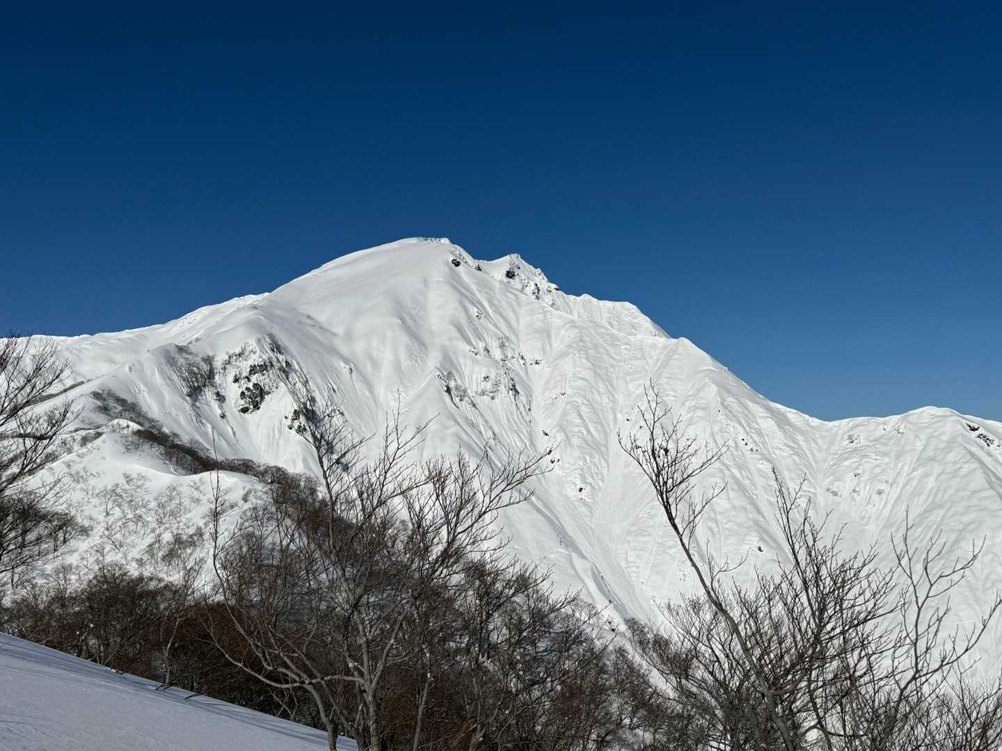 谷川岳、何度見ても美しい