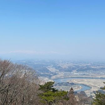 焼石連峰はっきり見えず