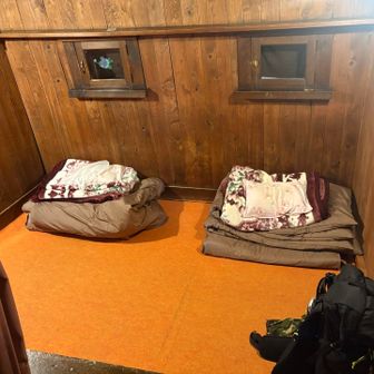 お部屋も建物の中も斜め　平衡感覚バグる
