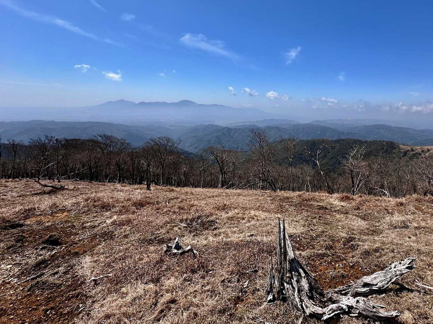 高千穂峰、韓国岳がはっきり見えています⛰️