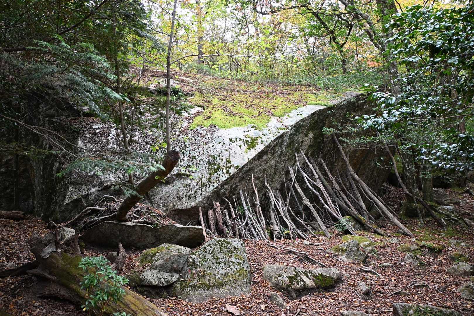 鉾岳 往復 | 巨大スラブとパックン岩、奇岩と絶景の激登りの写真