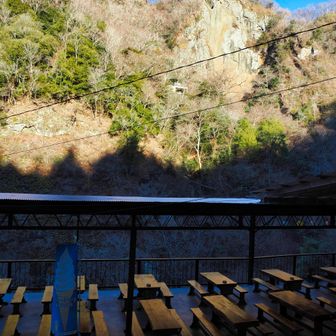 もう夕方のような雰囲気。