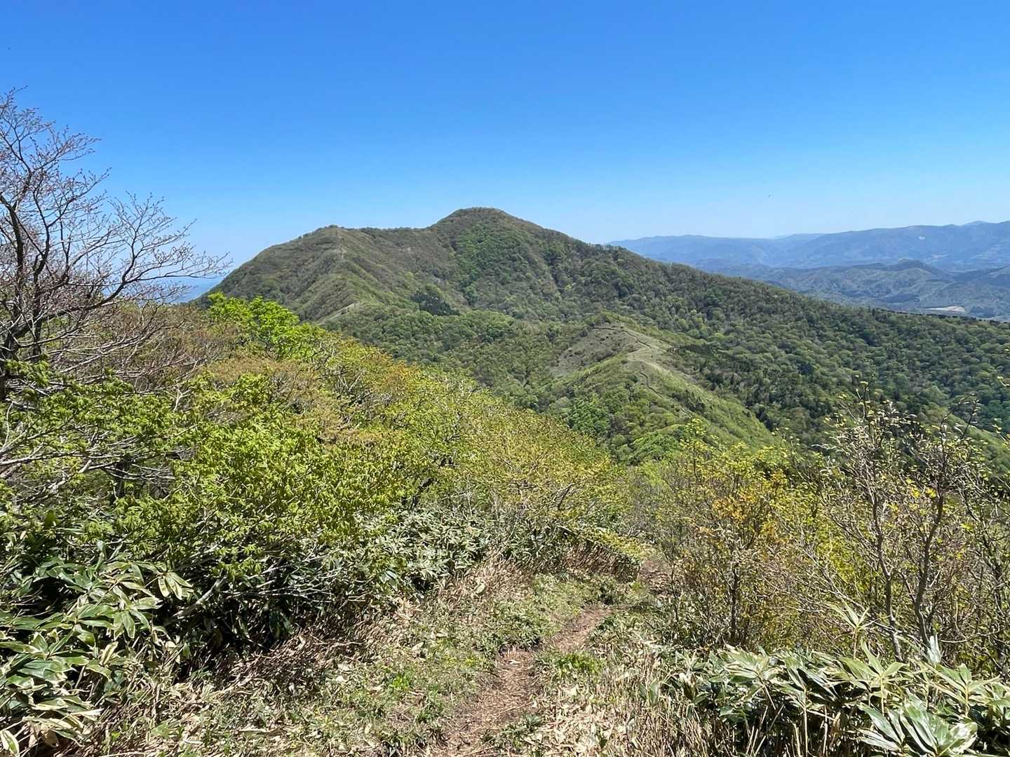 犬挾峠-下蒜山-中蒜山-日留神社 縦走コースの写真