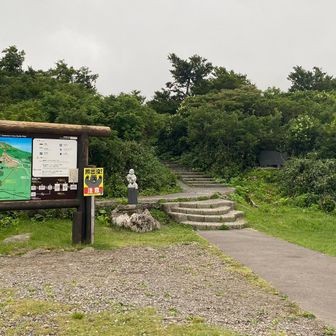 象潟口コースで鳥海山に向かって出発💨