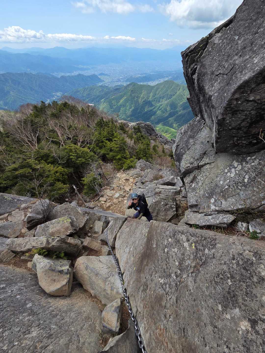 念願の乾徳山・乾徳山（北峰）2026-05-10 / 亀の登山データ | YAMAP