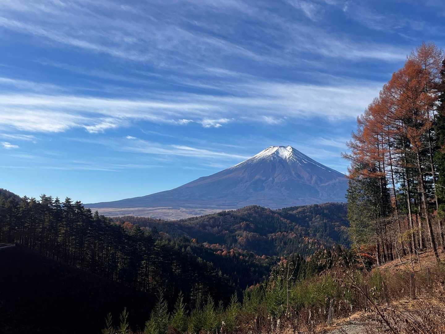 駐車場からの富士山🗻