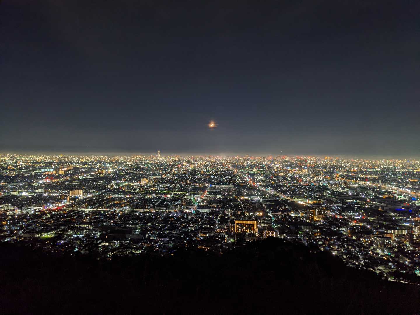 暗いマックスは枚岡展望台🔭からの景色✨
もうひと踏ん張り🦵
