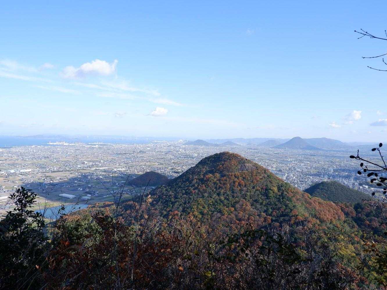 さらに登って展望ポイントから📸