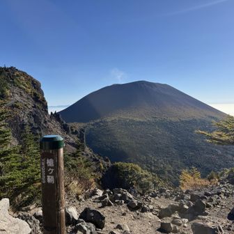 槍ケ鞘から望む浅間山　今回は前掛山まで行く予定なのでもっと近づいた景色見れると思うと胸躍ります