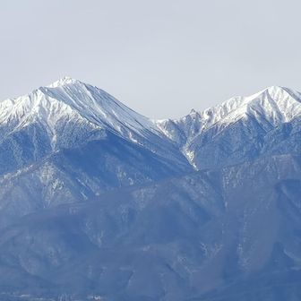 正面は常念岳と横通岳