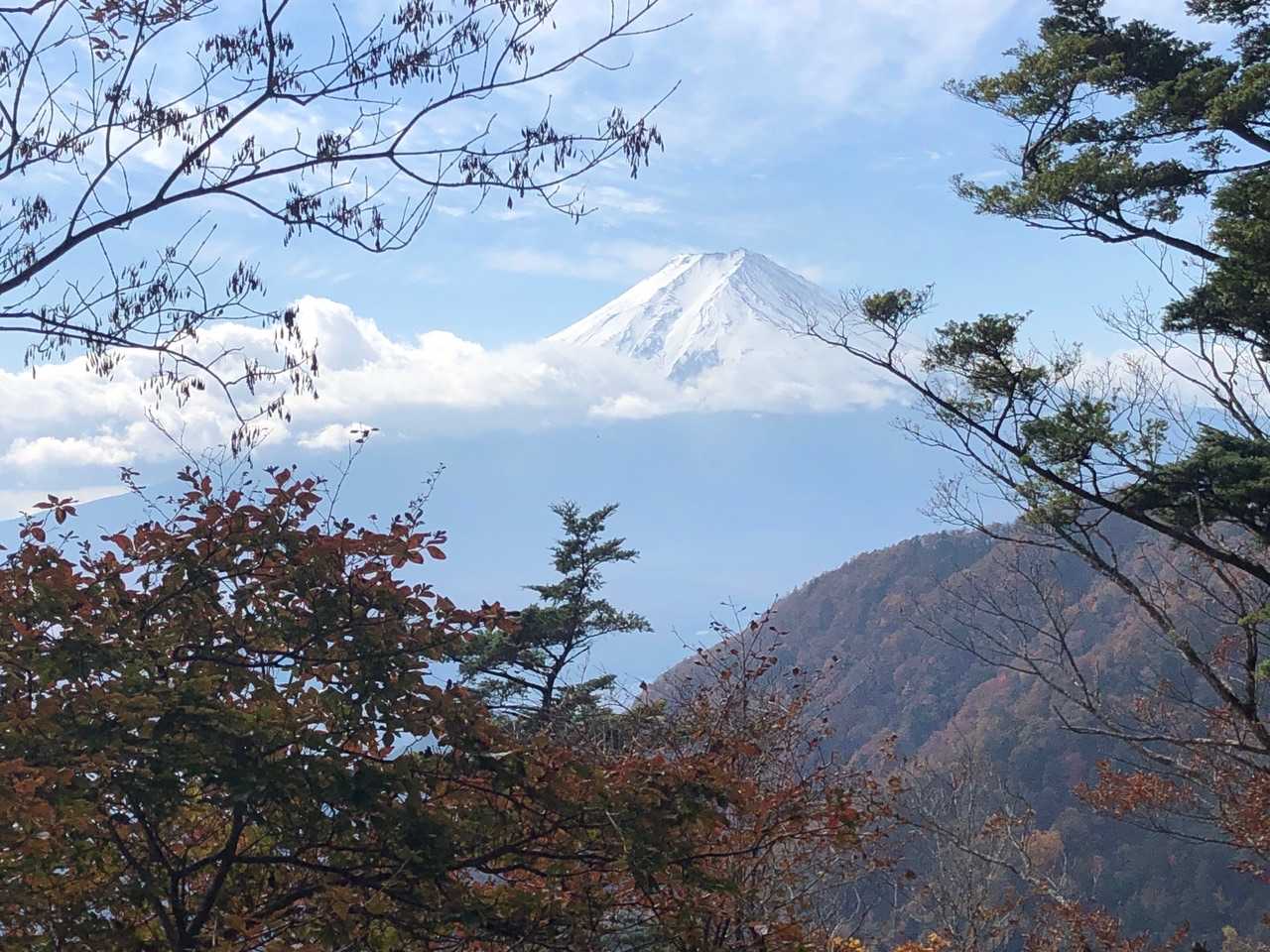 雲が出てきてます…